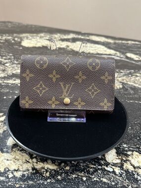 Louis Vuitton Monogram Wallet